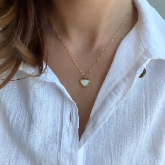 18k Gold Plated Natural Stone Heart Pendant Necklace - Picture 3 of 7